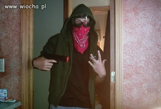 "Aj em gangsta"