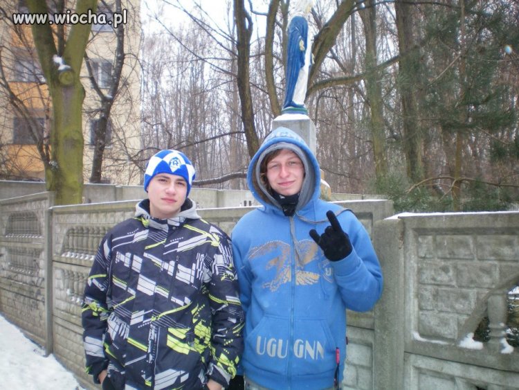 Podpisane "takie tam z Maryją xd"