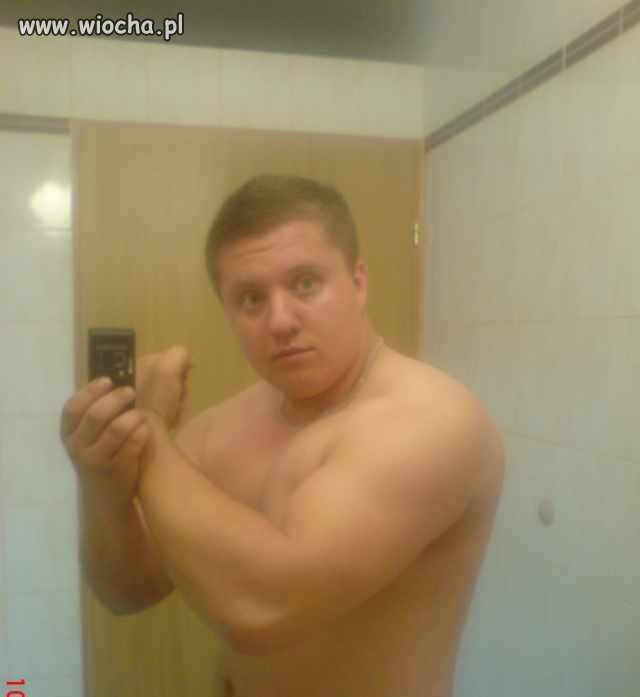 Kolejny tłusty macho z n-k
