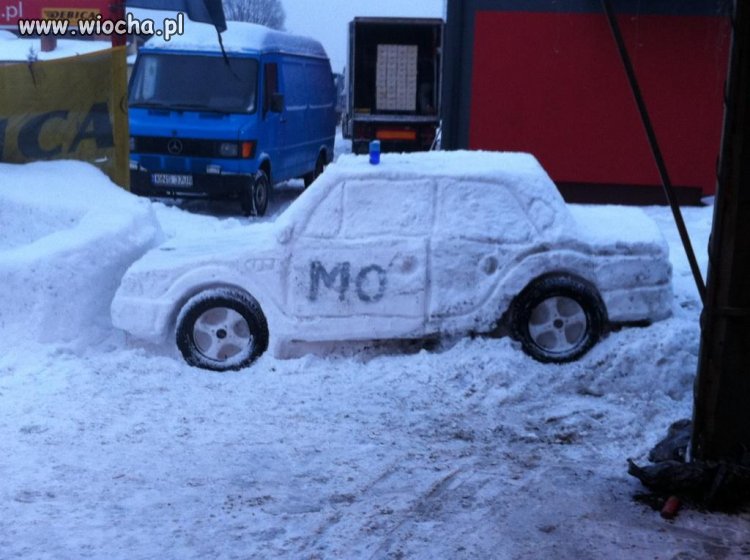4 opony i nuda w pracy