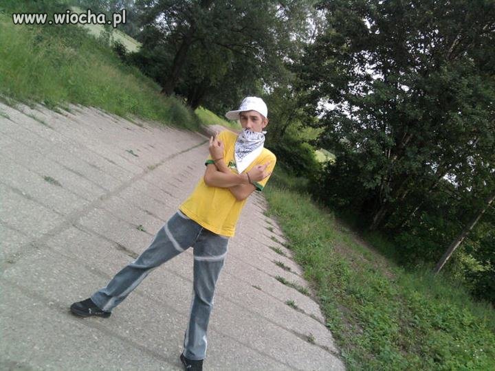 GANGSTA