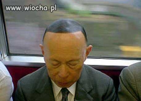 Włosy kredką malowane