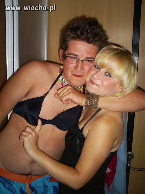 Kolejny lansik na damskie fatałaszki