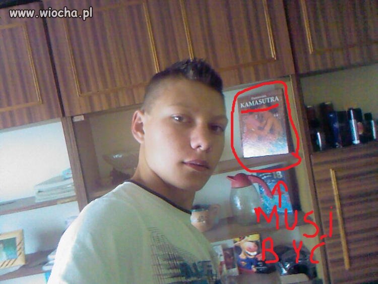 Ahh dzieci i te zdjęcia z kamasutrą...