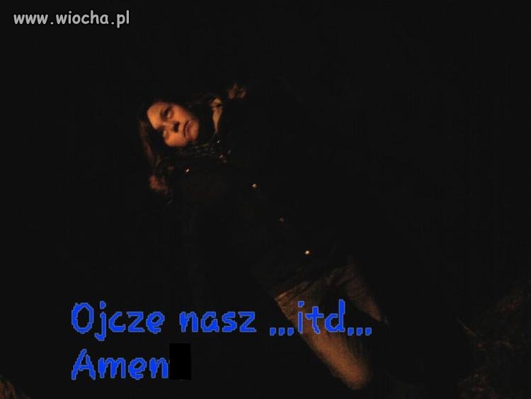 Podpis: Pobożna, zdjęcia robione za kościołem!! 