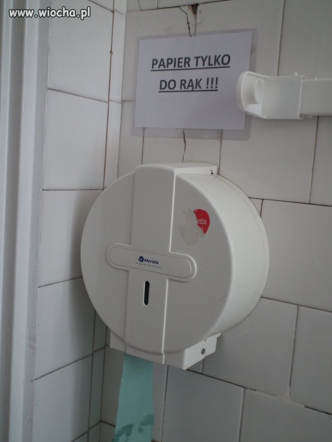 Papier tylko do rąk...