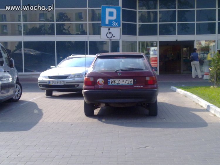 Niepełnosprawna, czy ułomna ?