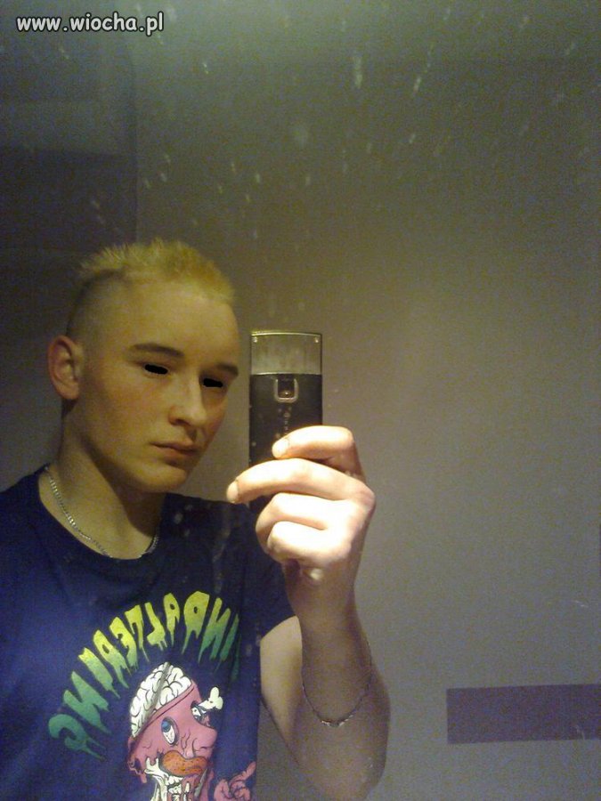 Blondasek