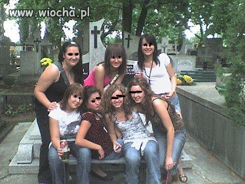 Szalone dziewczyny w akcji.
