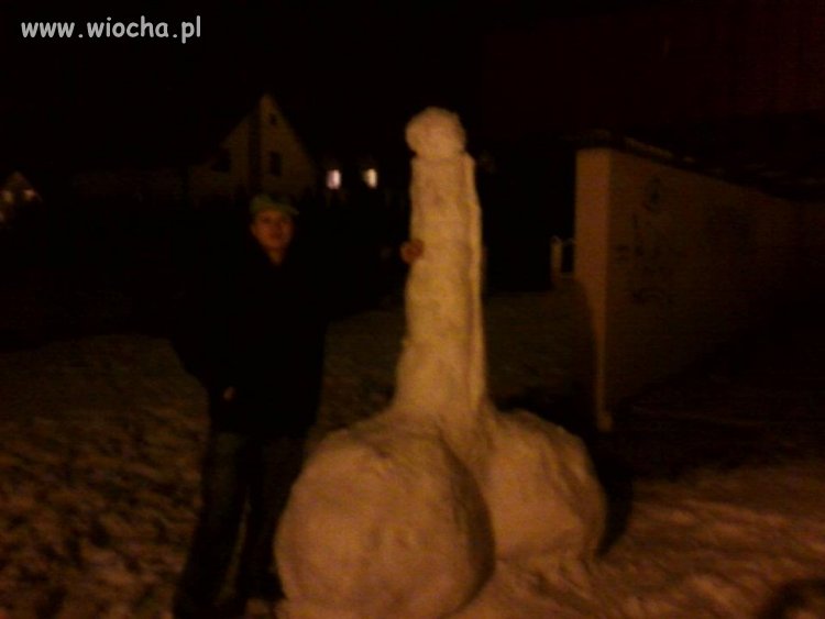 Rzeźbiarz z śniegu