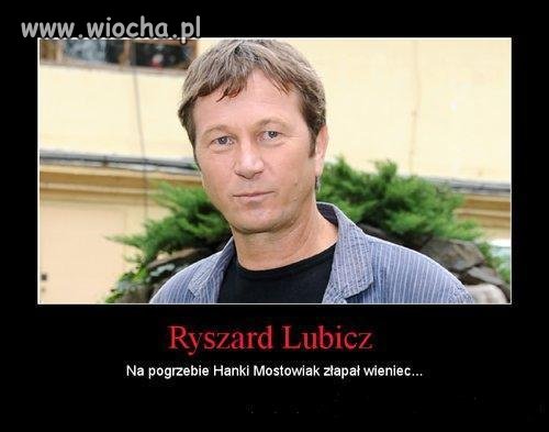 Na pogrzebie Hanki Mostowiak złapał wieniec