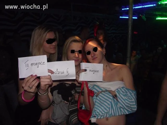 Dziewczynki na dyskotece pokazały co potrafią.