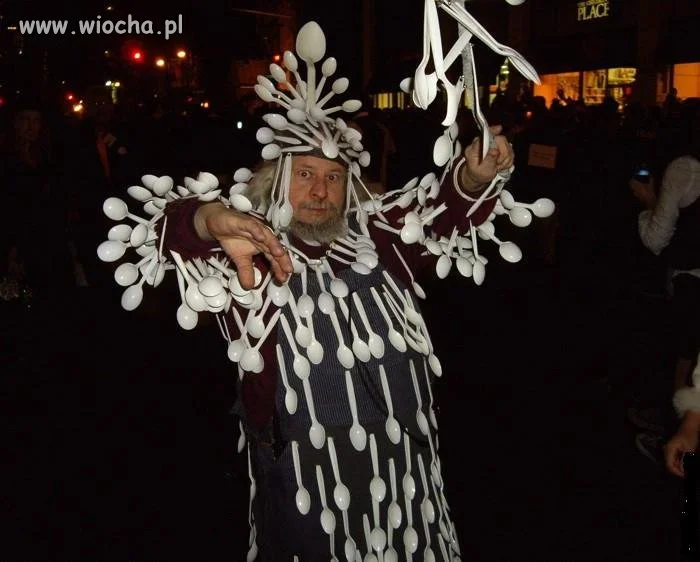 Zaskoczył ...