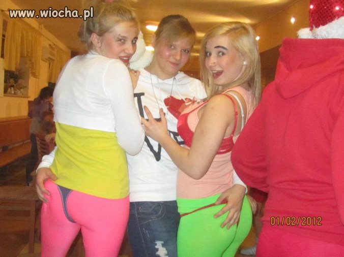 Zabawa chionkowa w gimnazjum