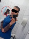 Zdjęcie w lustrze ze...