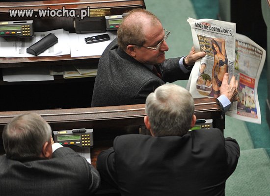 Za oglądanie dupeczek bierze tyle kasy