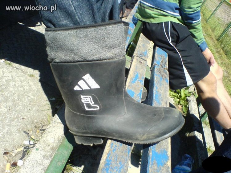 Ten co ma gumowce z adidasa ...