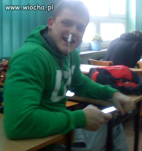 "Gdy nie ma chusteczek... haha"