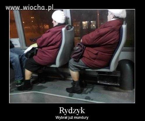 Rydzyk już wybrał mundury