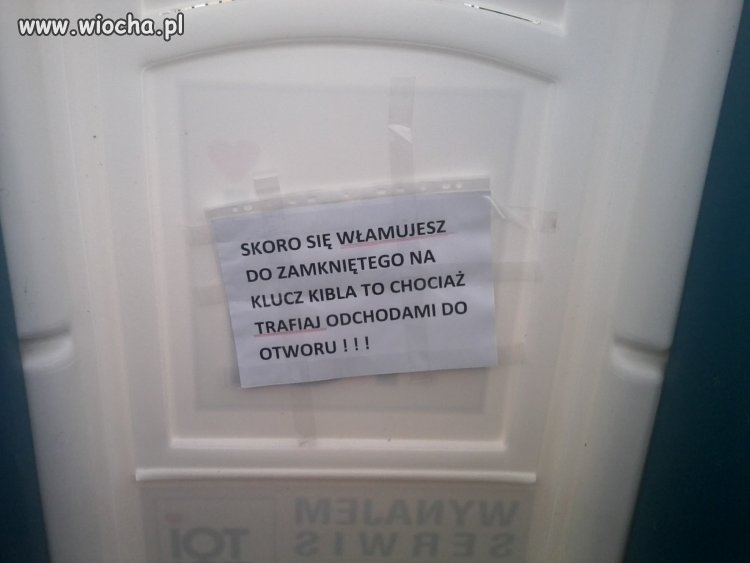 TOI TOI na warszawskiej budowie