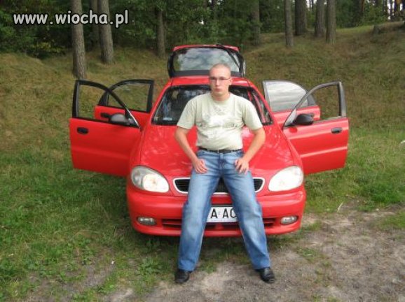 Lansik na wietrzenie auta