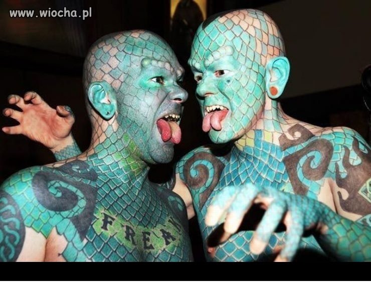 Faceci i ich tatuaże