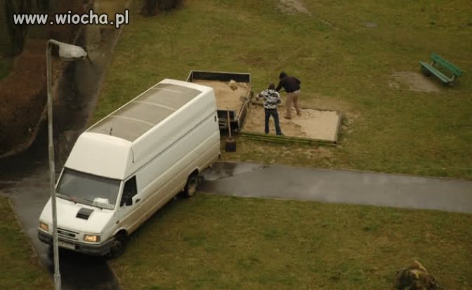 Babek z piasku nie będzie...