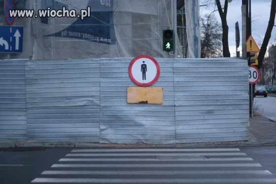 PRZEJŚCIE NIESAMOWITE