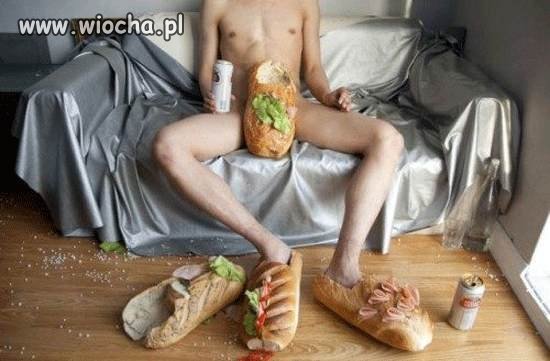 A w Afryce głód...