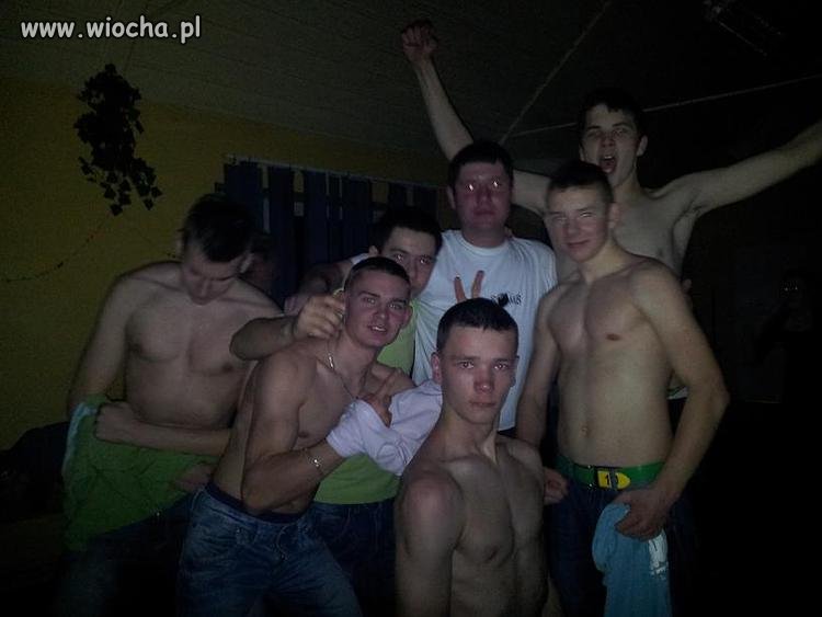 Ubierzcie  się bo psy na kości lecą