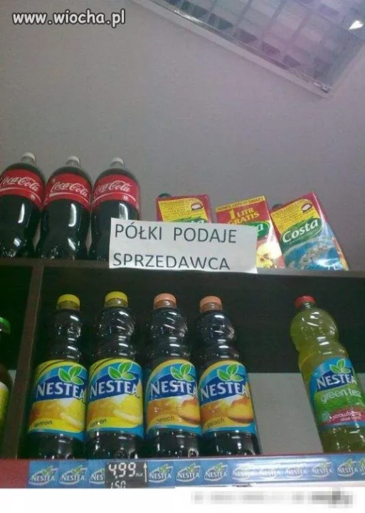 Półki podaje sprzedawca