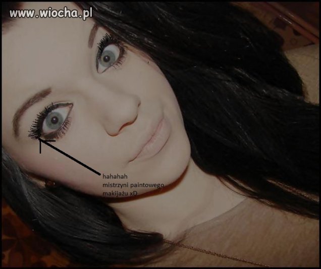Mistrzyni robienia sobie makijażu za pomocą PAINTA