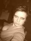 Mocny make-up, cycki i
