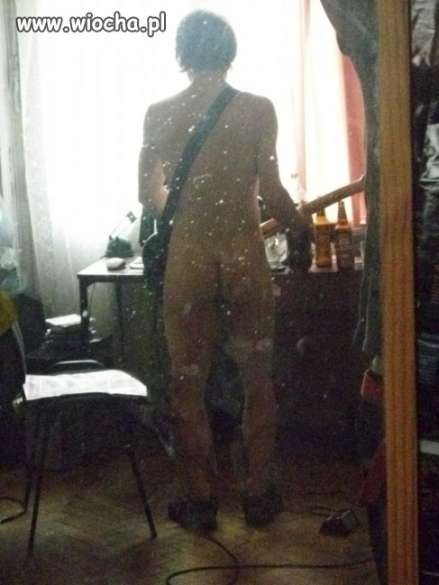 "artysta" i to syfne lustereczko...