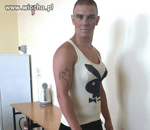 Dziuniek playboy.