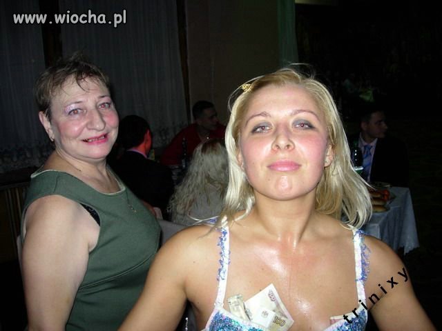 Córka się lansuje