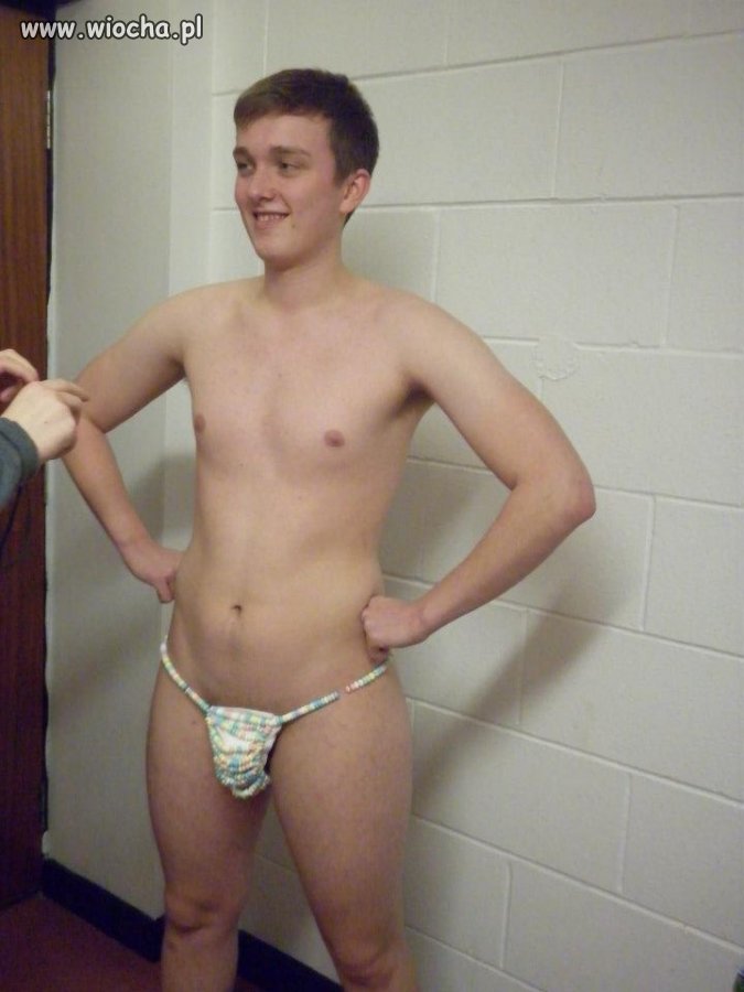 Im sexyyy and i show it!!!