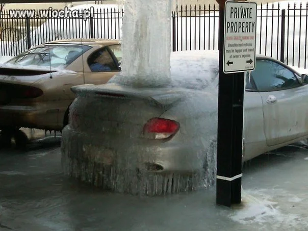 Chyba ktoś wybrał złe miejsce do parkowania