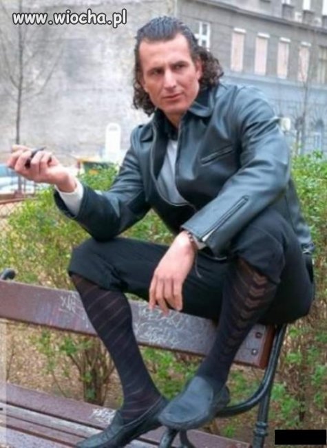 Ten gościu ma rajstopy