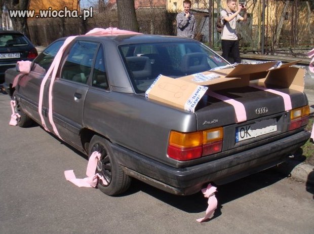 Pięknie ozdobiony ...