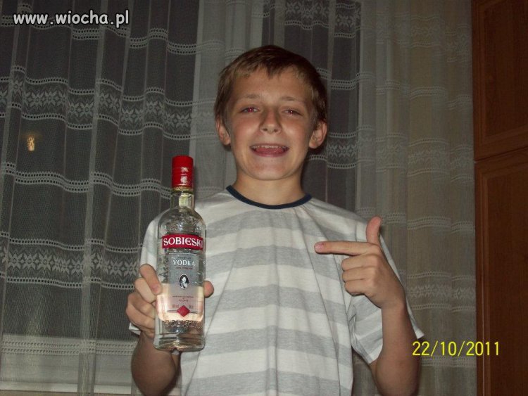 10 latek na facebooku?