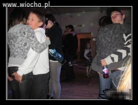 Na szkolnej dysce