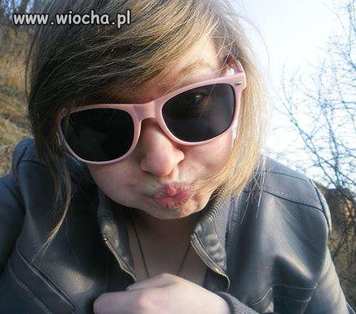 Dzióbek + Różowe Okularki = Wiocha