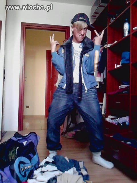 Idiotaaa.. ;D