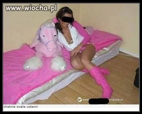 Czyżby dorabiała na sympatii?