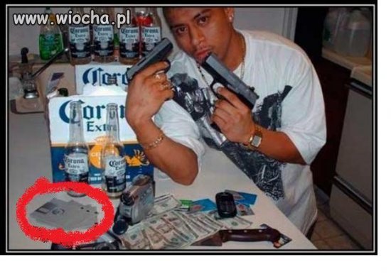 Gangsta czy nie, ale skąd on dyskietki  ma?