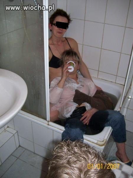 Jest brodzik, jest impreza.