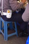 Z tak uzbrojona policja 