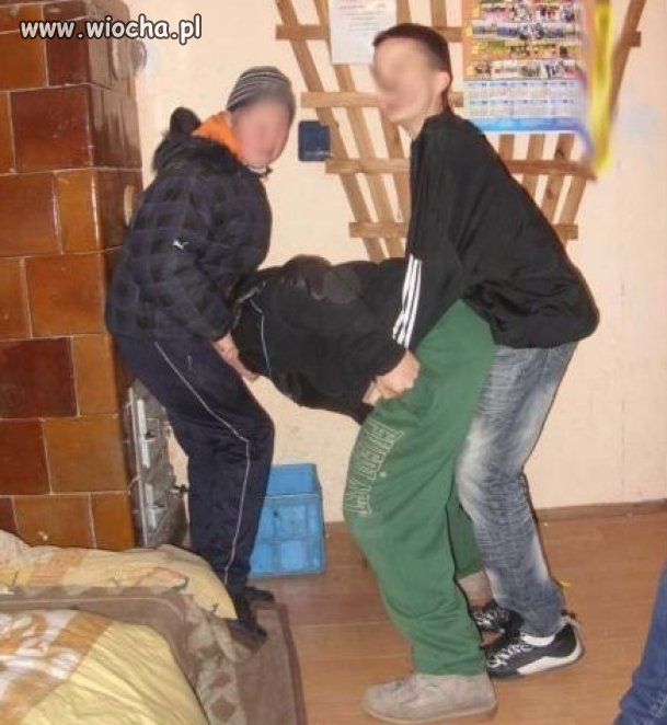 Zabawy małolatów...