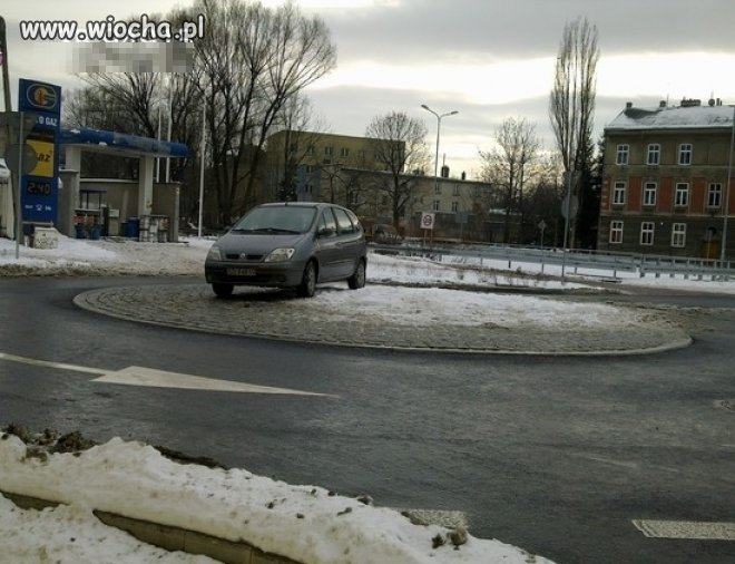 Mistrz parkowania...
